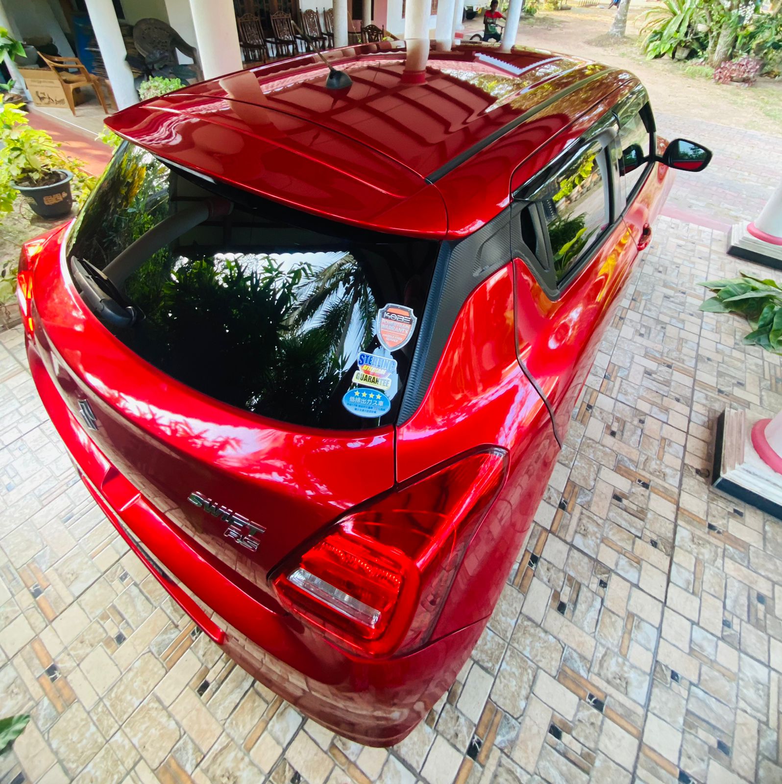 Advertisement image 4