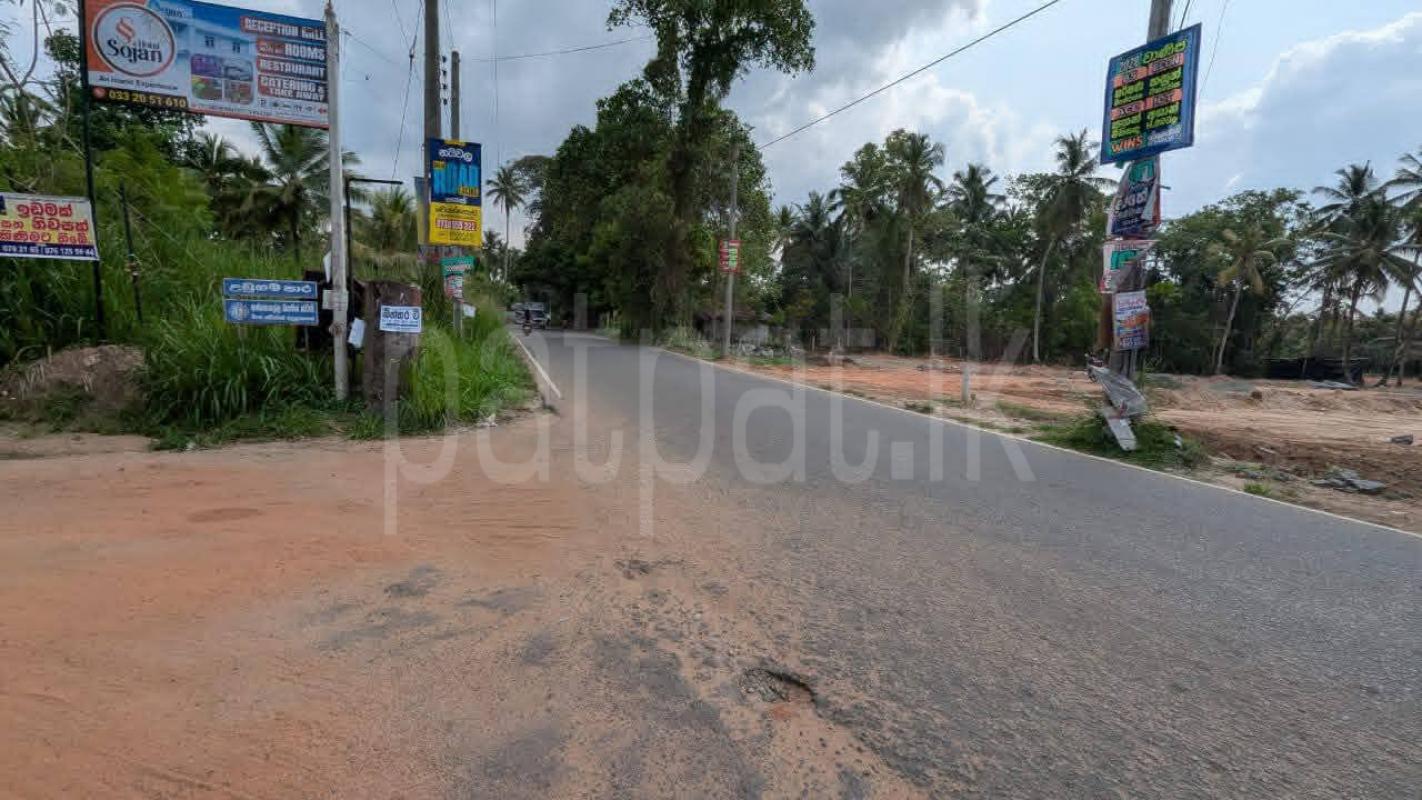 Residential Land for Sale in Veyangoda