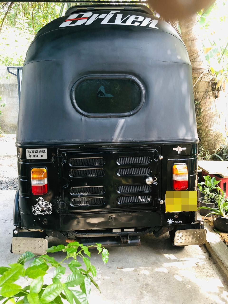 Advertisement image 6