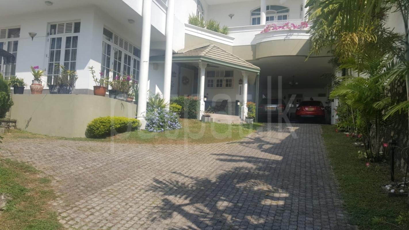House for Sale in Kotte ads-image-1