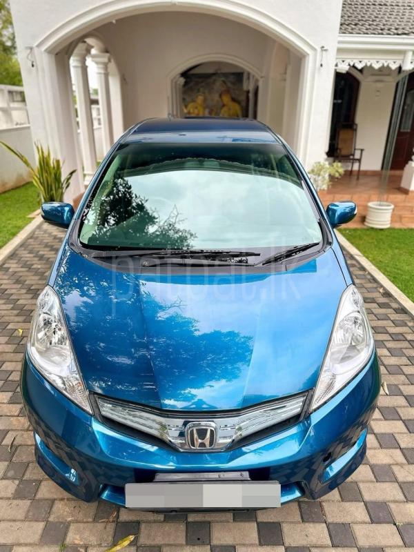 Advertisement image 3