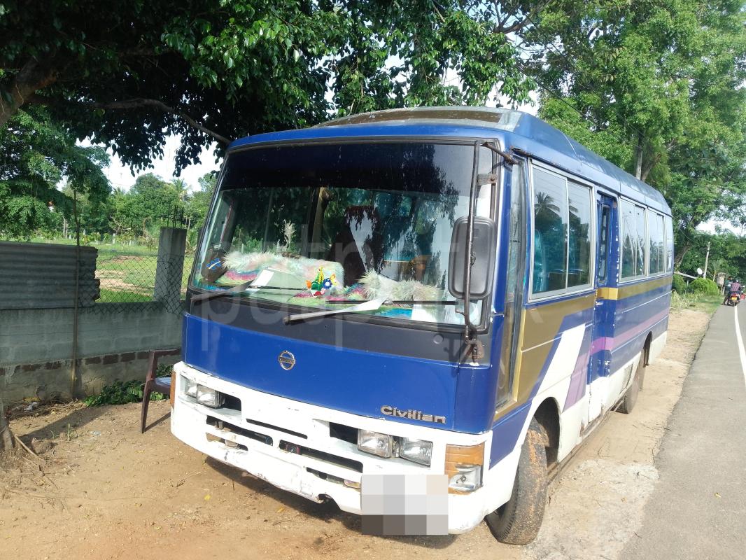 Nissan Civilian 1986 - பயன்படுத்தப்பட்டது பஸ் sale in Sri Lanka - patpat.lk
