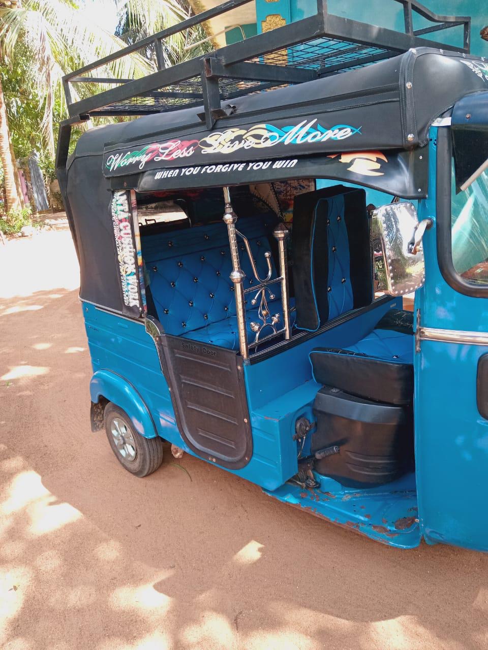 Bajaj Three Wheel 2016 - Used Three wheeler sale in Sri Lanka - patpat.lk