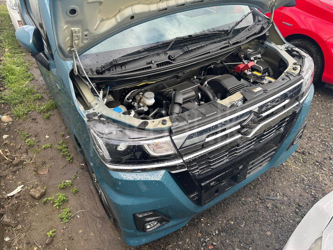 Advertisement image 3