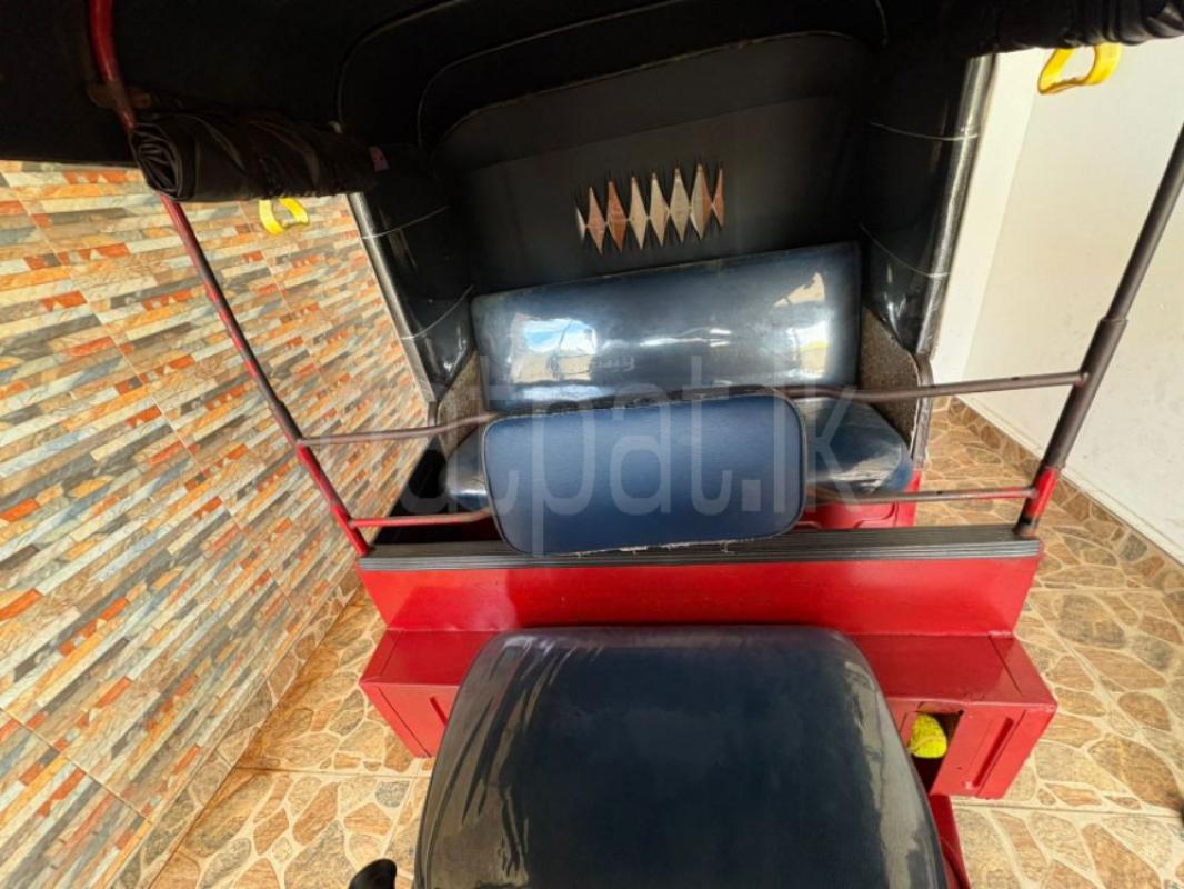 Advertisement image 4