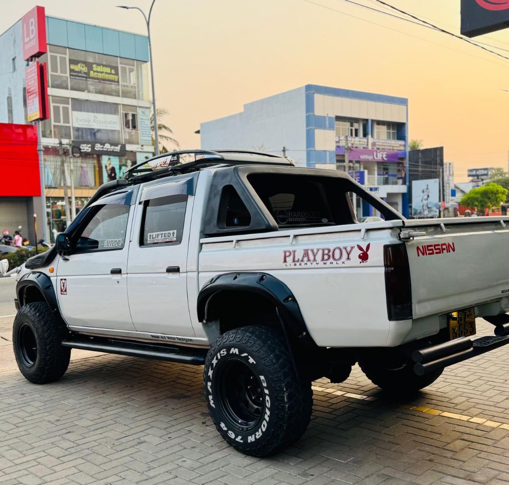 Advertisement image 5