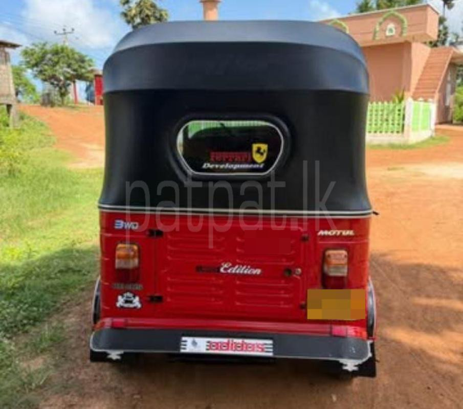 Bajaj 4 stroke 2012 - பயன்படுத்தப்பட்டது முச்சக்கர வண்டி sale in Sri Lanka - patpat.lk