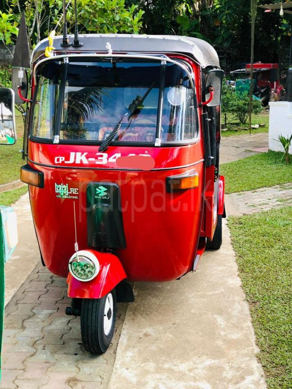 Bajaj 2 stroke 2002 - பயன்படுத்தப்பட்டது முச்சக்கர வண்டி sale in Sri Lanka - patpat.lk