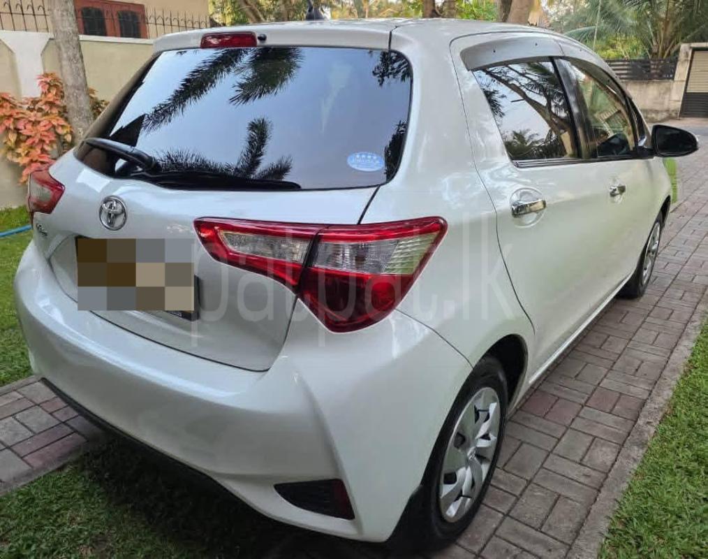 Toyota Vitz 2018 - பயன்படுத்தப்பட்டது கார் sale in Sri Lanka - patpat.lk