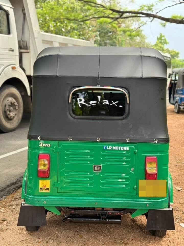 Bajaj Three Wheel 2014 - භාවිතා කරන ලද ත්‍රිරෝද රථය sale in Sri Lanka - patpat.lk