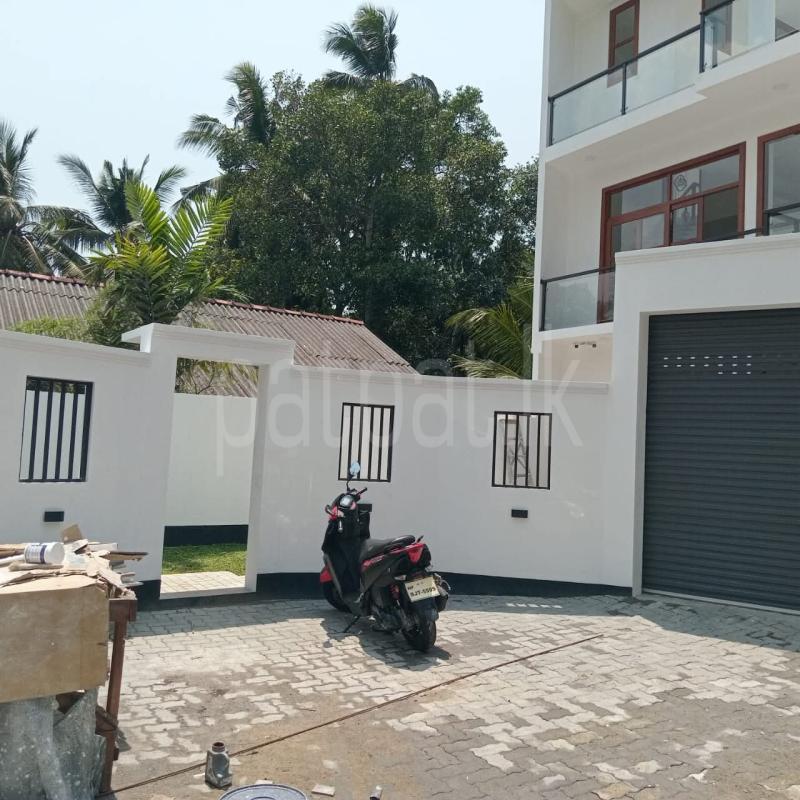 House for Sale in Piliyandala ads-image-1