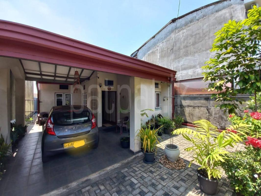 House for Sale in Athurugiriya