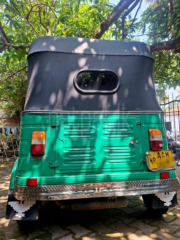Bajaj Three Wheel 2013 - Used Three wheeler sale in Sri Lanka - patpat.lk