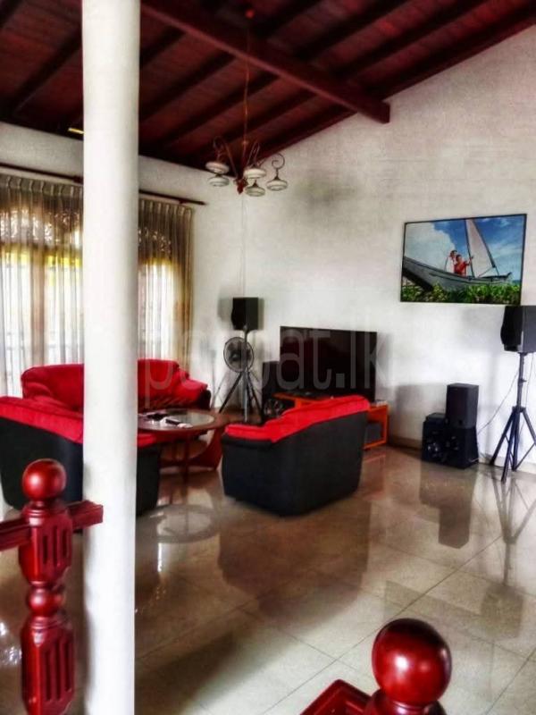 House for Sale in Kadawatha ads-image-1