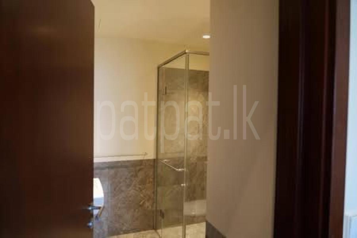 Luxury Apartment for Sale in Slave Island (Colombo 02)