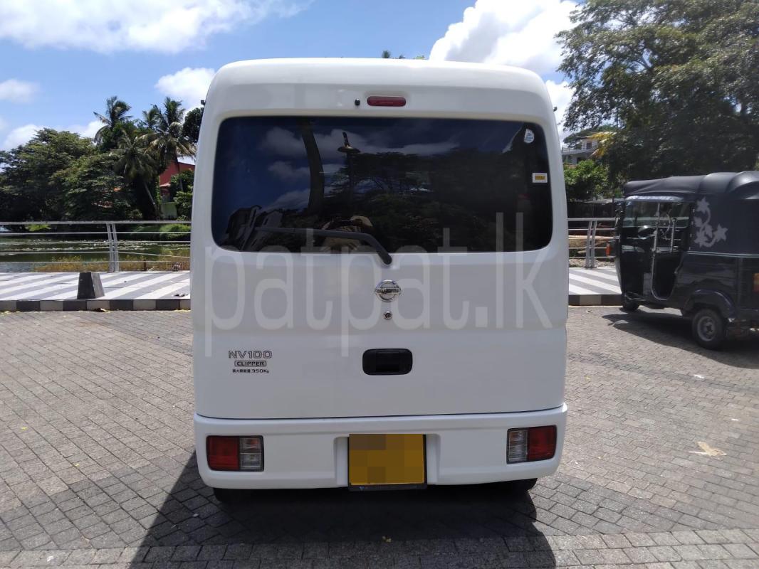 Nissan Clipper 2017 - பயன்படுத்தப்பட்டது வேன் sale in Sri Lanka - patpat.lk