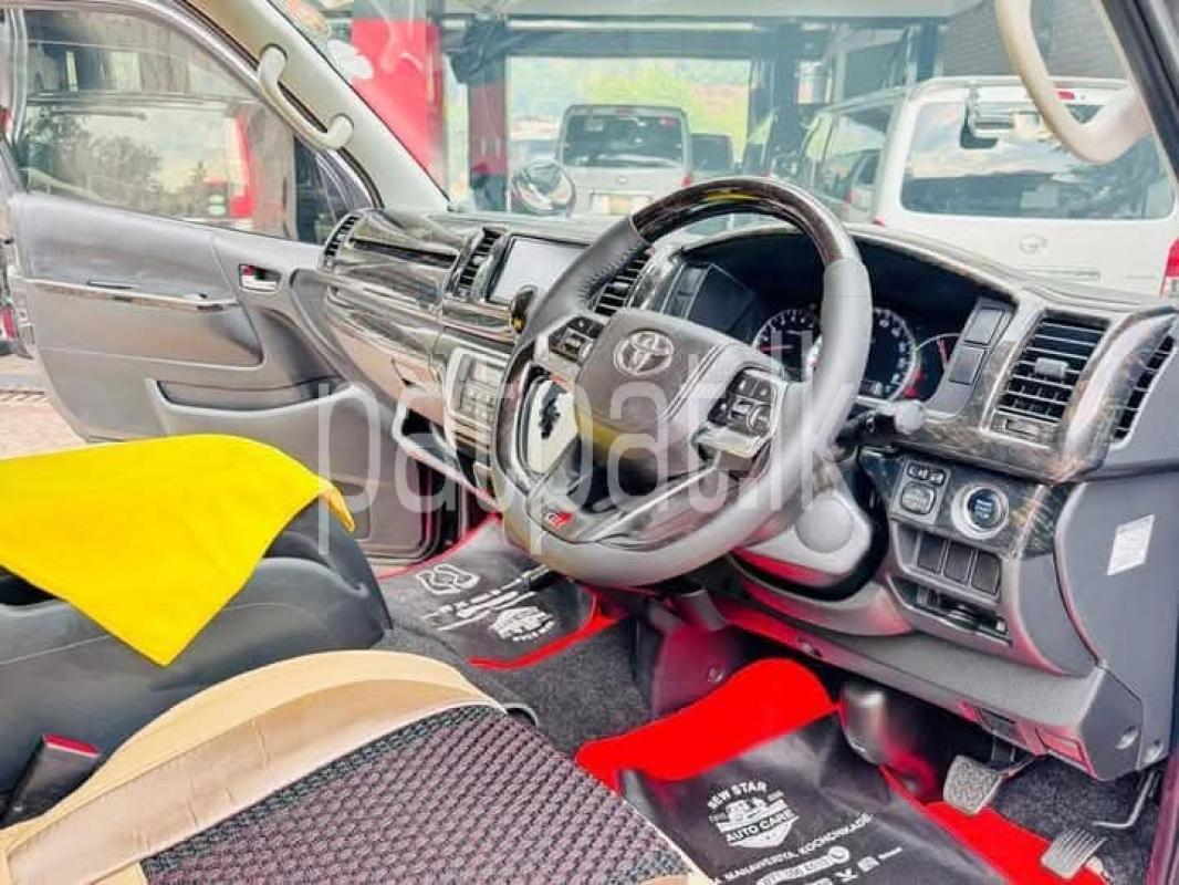 Advertisement image 4