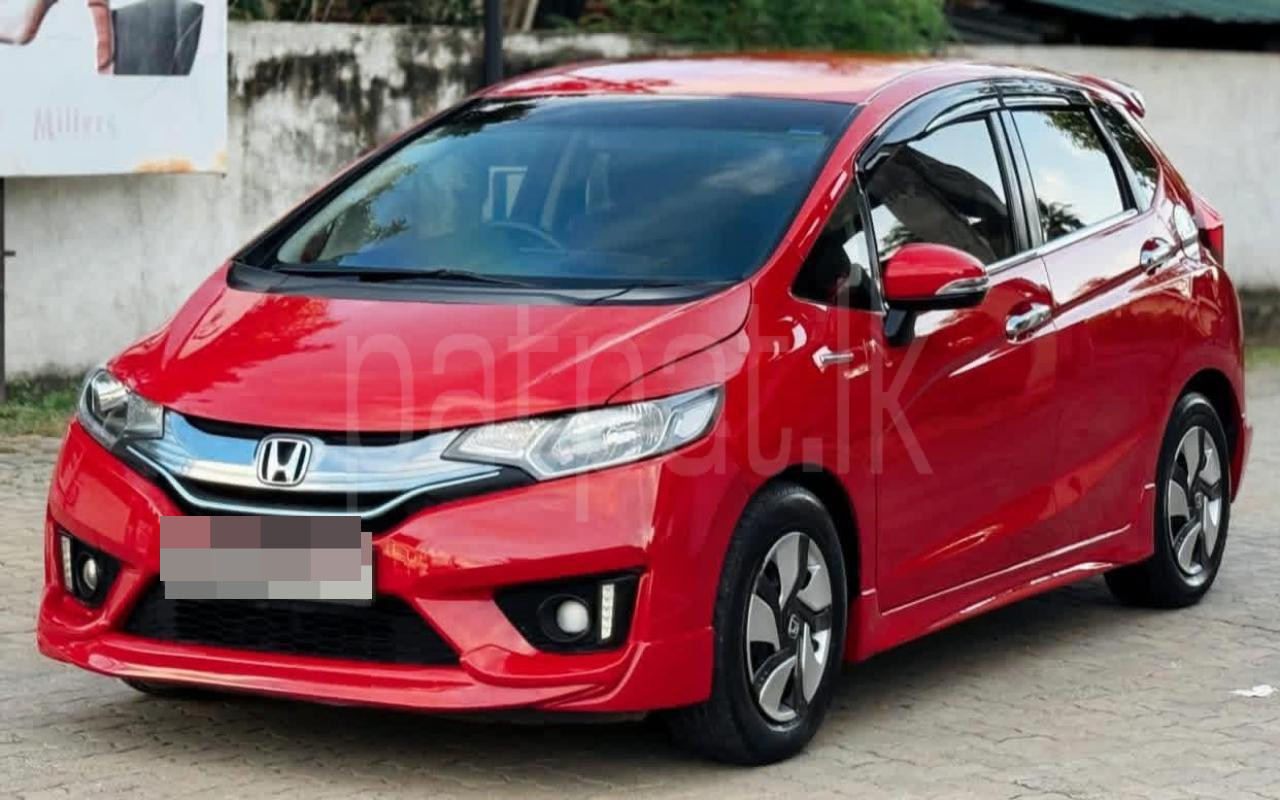 Honda Fit 2014 - பயன்படுத்தப்பட்டது கார் sale in Sri Lanka - patpat.lk