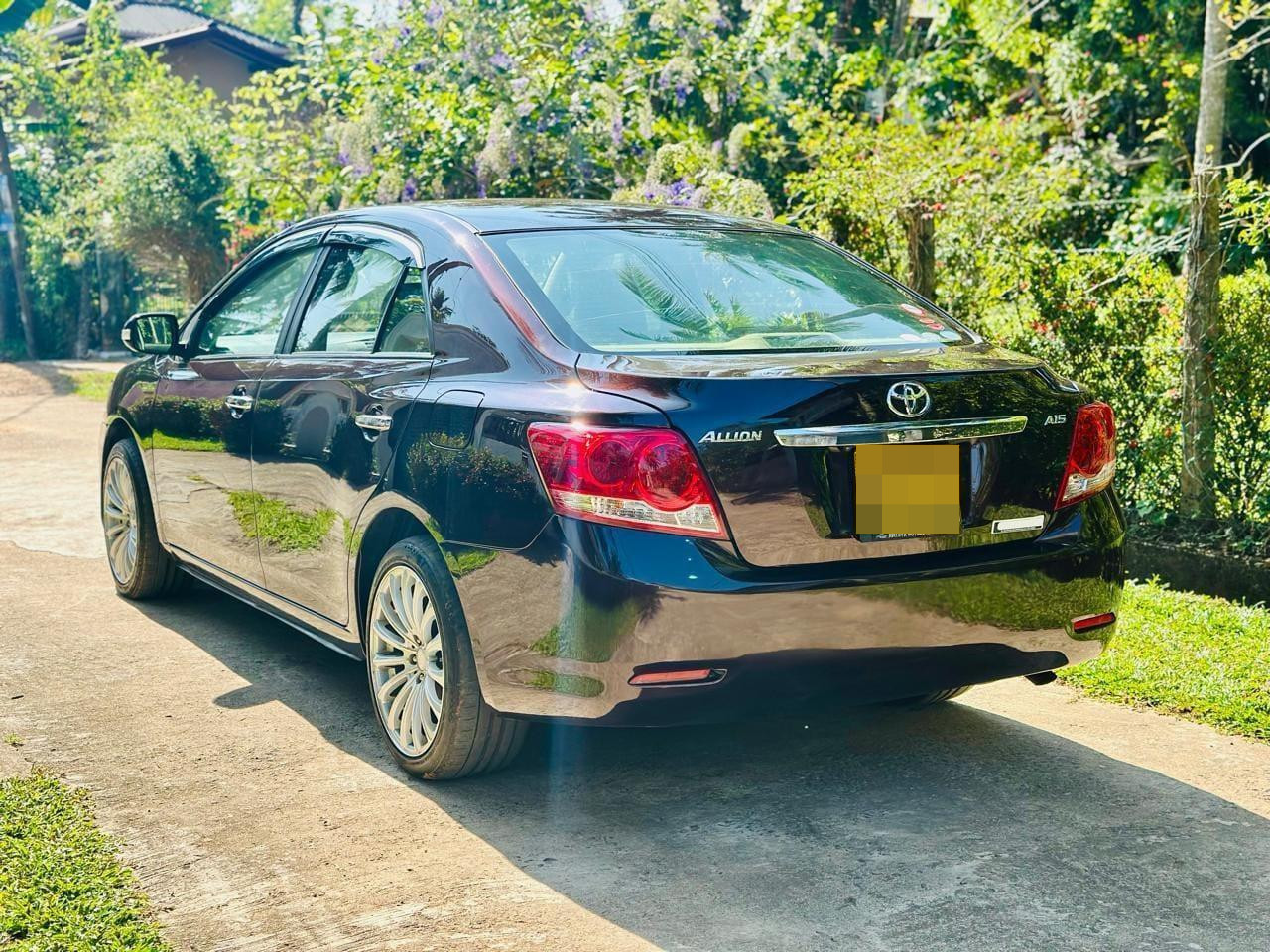 Toyota Allion 2010 - பயன்படுத்தப்பட்டது கார் sale in Sri Lanka - patpat.lk