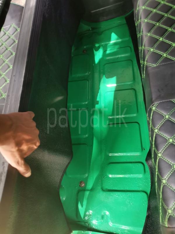 Bajaj Three Wheel 2009 - பயன்படுத்தப்பட்டது முச்சக்கர வண்டி sale in Sri Lanka - patpat.lk
