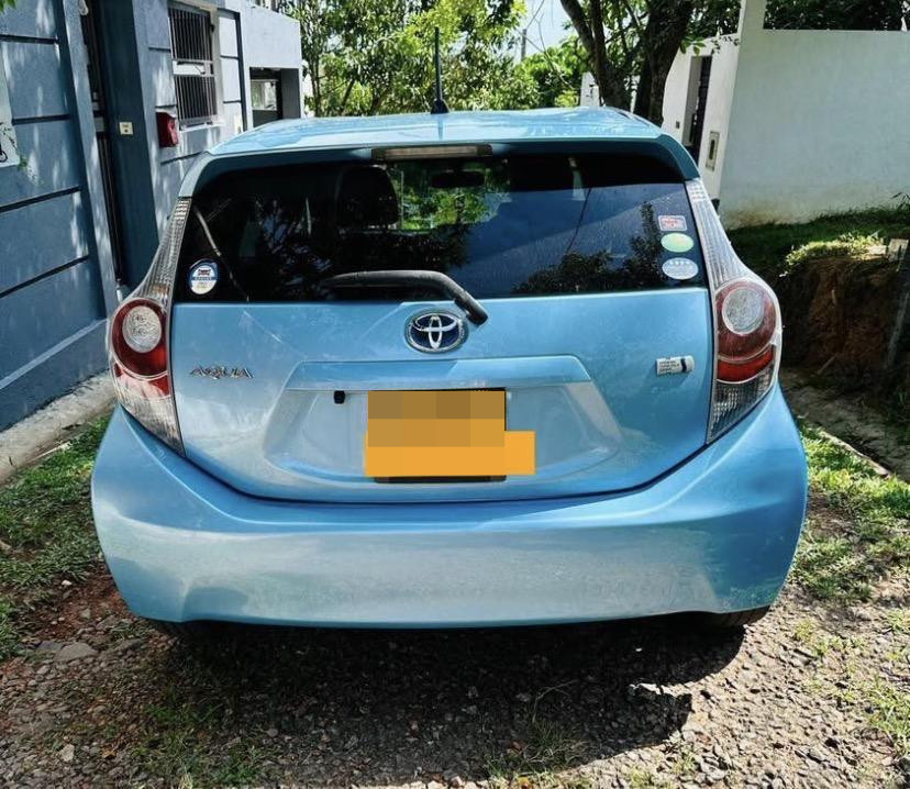 Toyota Aqua 2012 - Used Car sale in Sri Lanka - patpat.lk