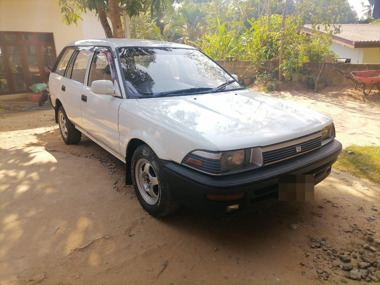 Toyota Corolla 1990 ads-image-1