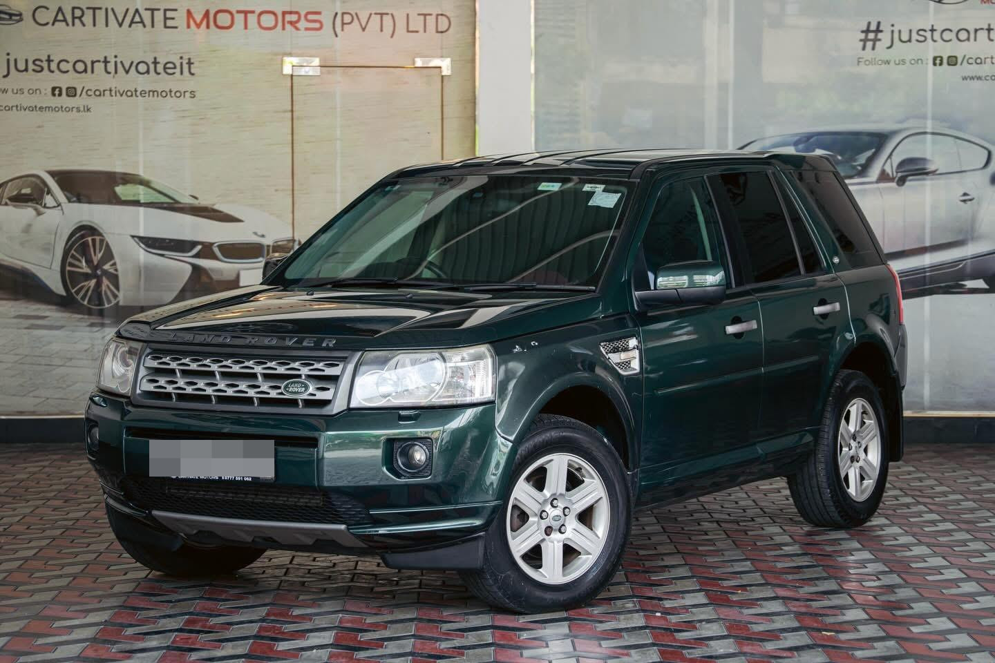 Land Rover Range Rover 2011 ads-image-1