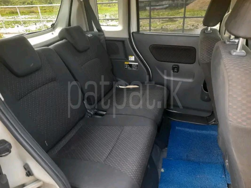 Advertisement image 6