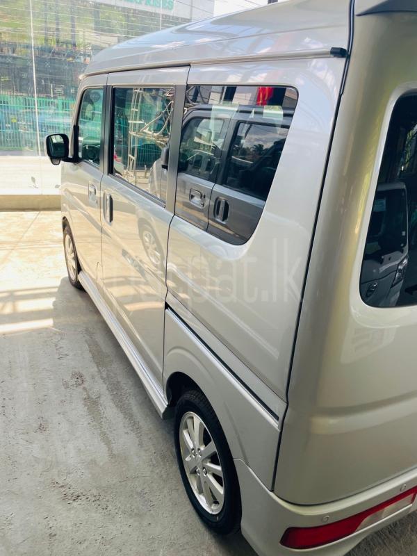 Advertisement image 3