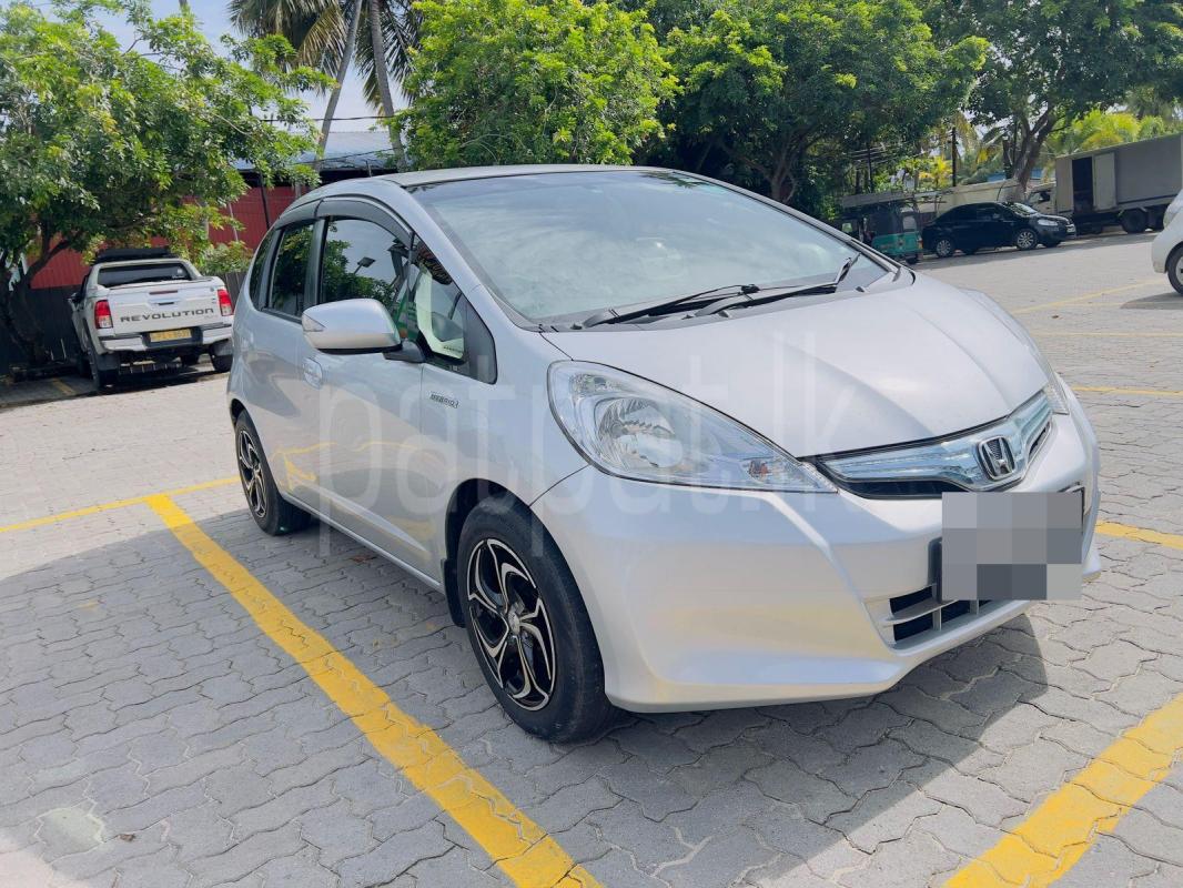 Advertisement image 1