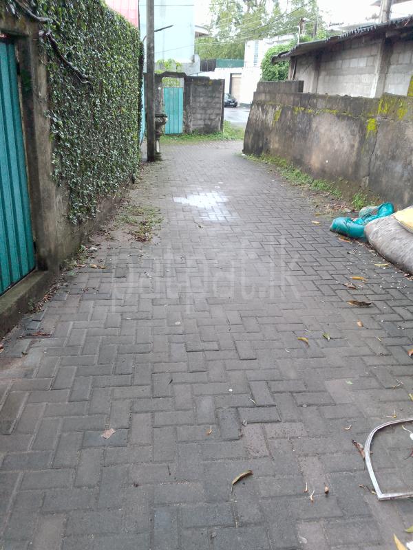 Commercial Land for Sale in Dematagoda (Colombo 09) ads-image-1