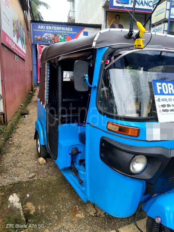 Bajaj Three Wheel 2014 - භාවිතා කරන ලද ත්‍රිරෝද රථය sale in Sri Lanka - patpat.lk