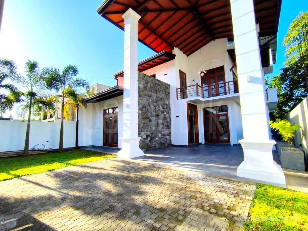 House for Sale in Malabe ads-image-1