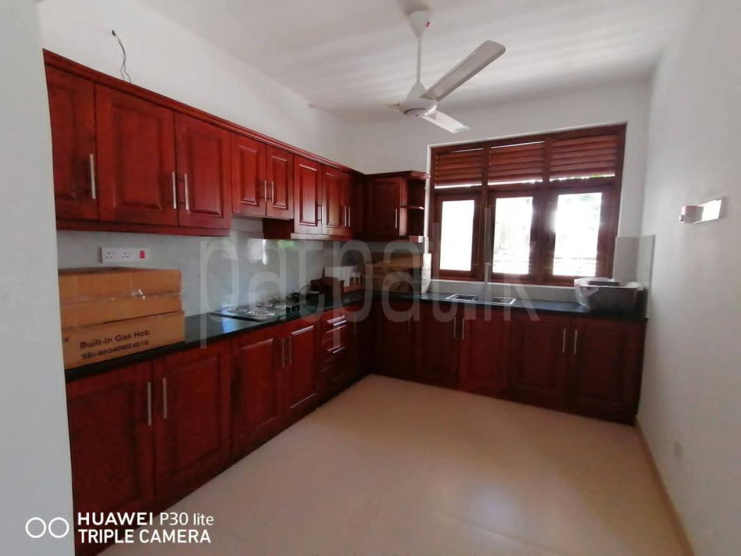 House for Sale in Madiwela