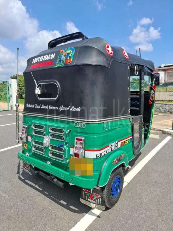 Advertisement image 6