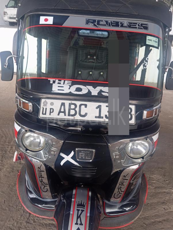 Bajaj 4 stroke 2015 - பயன்படுத்தப்பட்டது முச்சக்கர வண்டி sale in Sri Lanka - patpat.lk