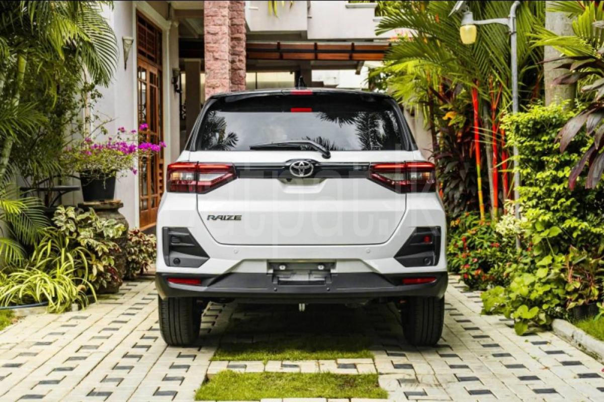 Advertisement image 4