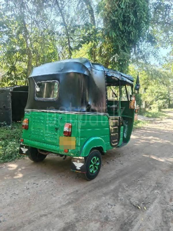 Bajaj Three Wheel 2005 - பயன்படுத்தப்பட்டது முச்சக்கர வண்டி sale in Sri Lanka - patpat.lk