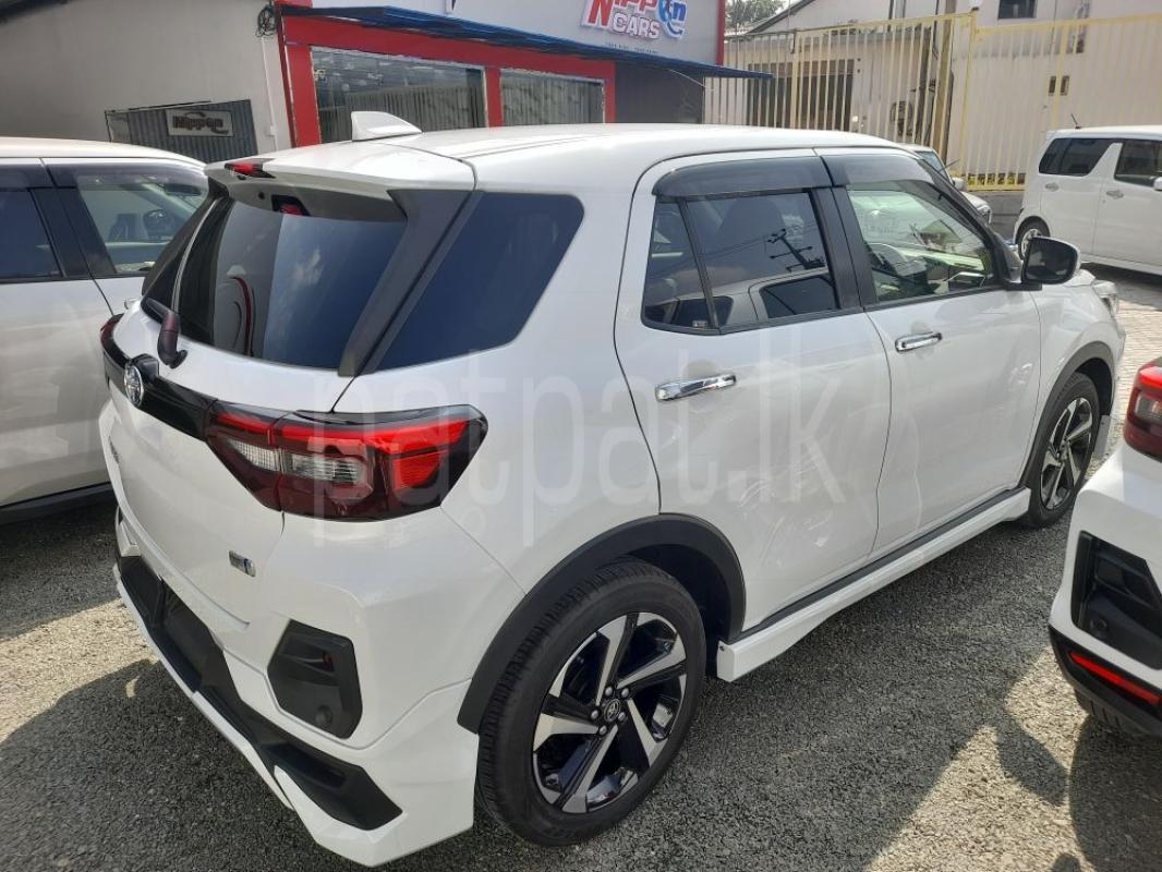 Advertisement image 6