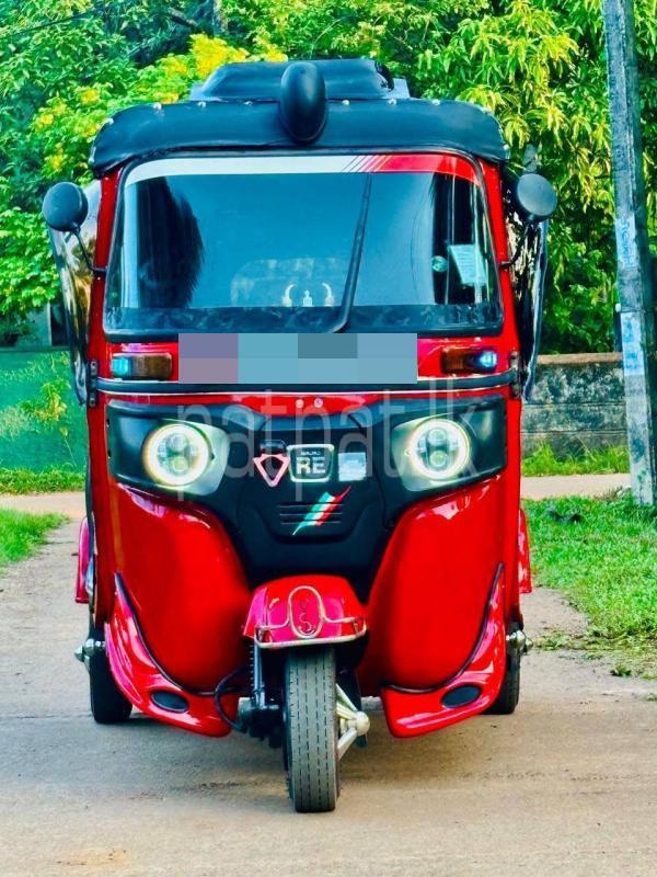 Bajaj 4 stroke 2016 - பயன்படுத்தப்பட்டது முச்சக்கர வண்டி sale in Sri Lanka - patpat.lk