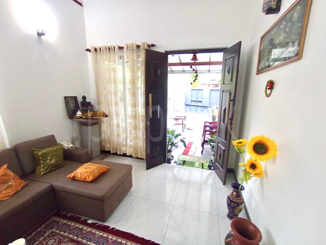 House for Sale in Polgasowita