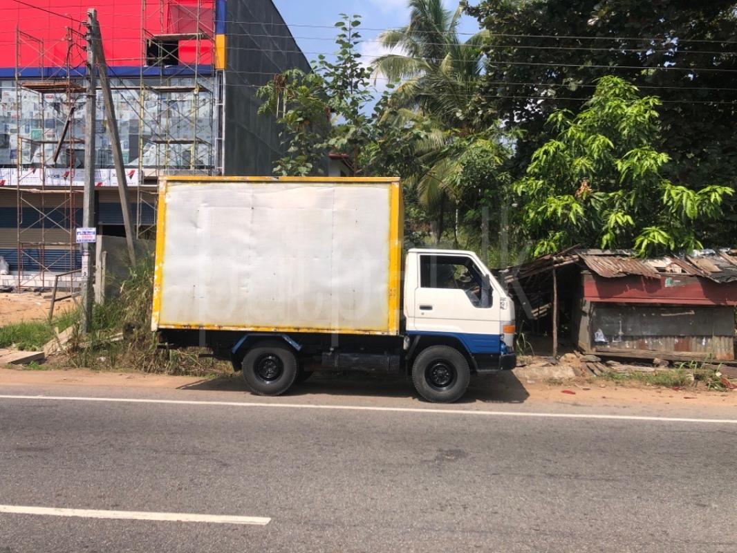 Advertisement image 5