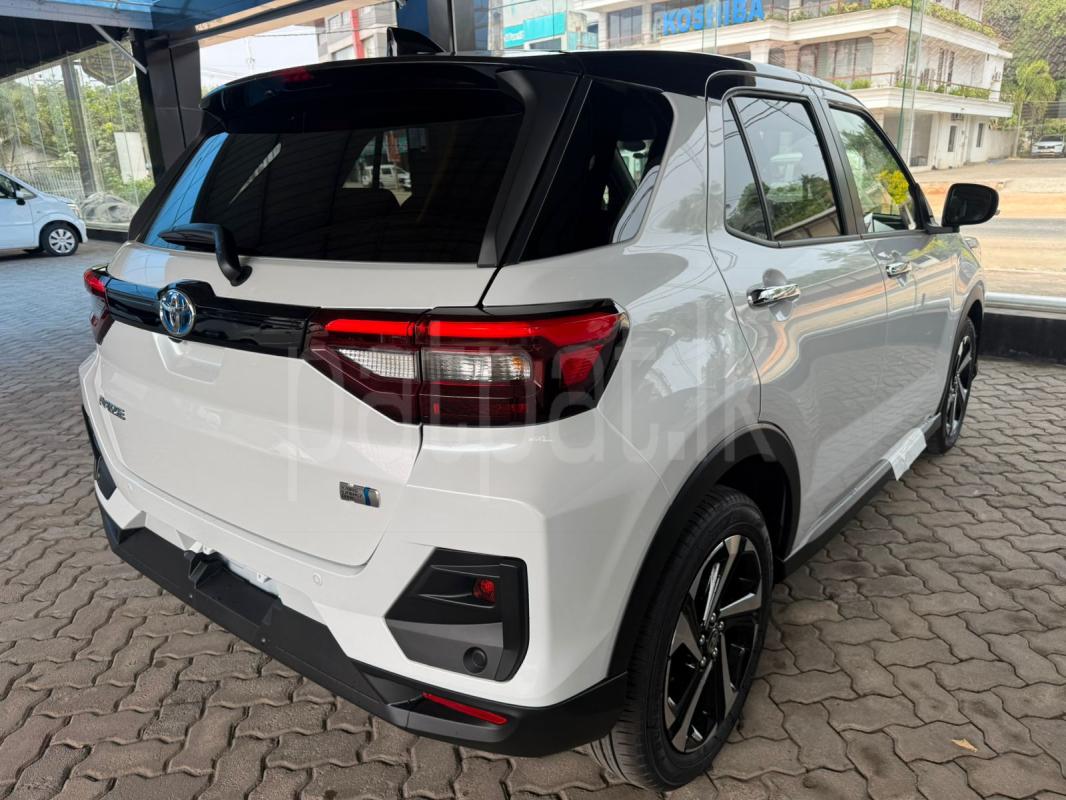 Advertisement image 4