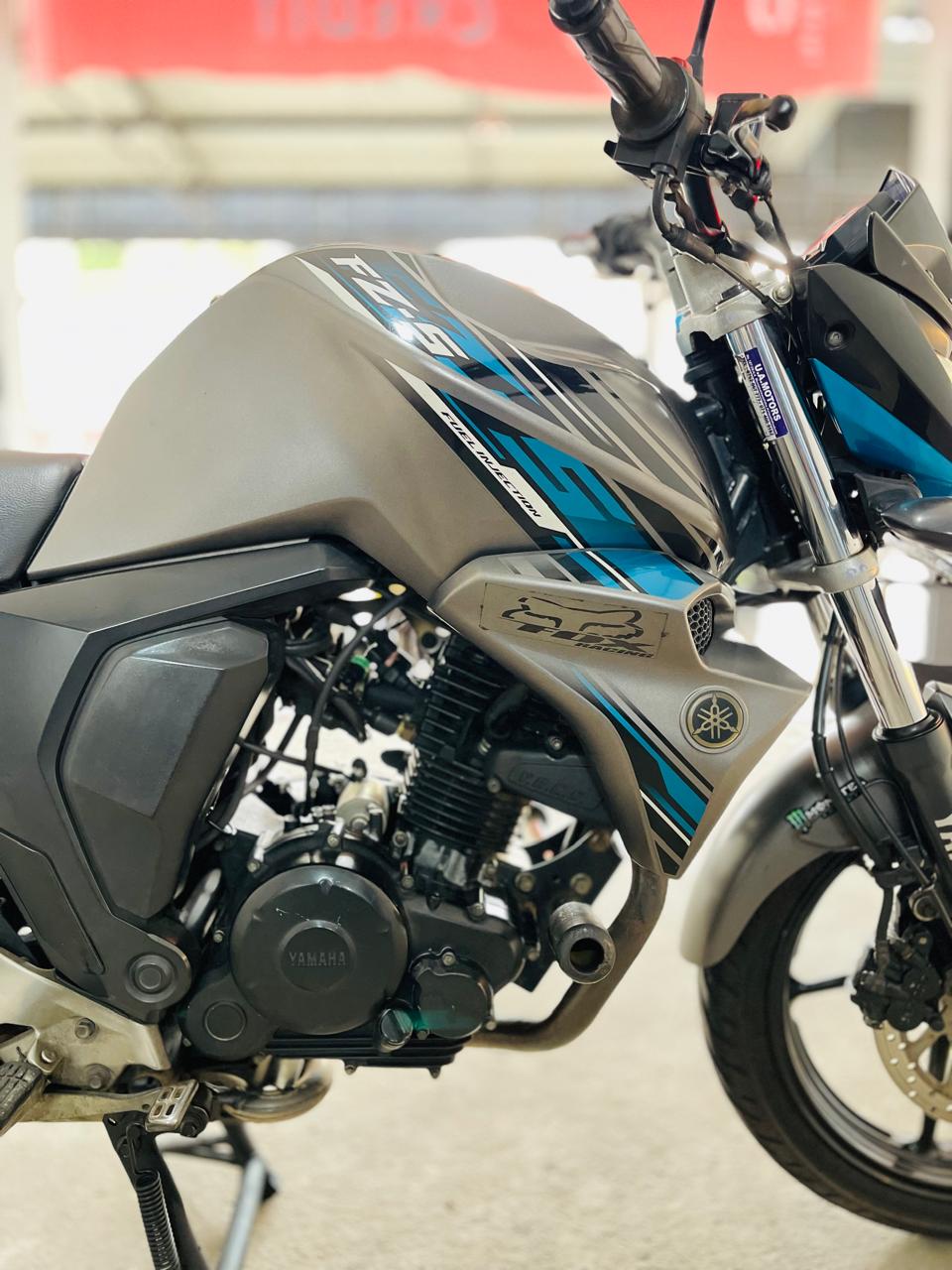 Yamaha FZ 2017 - பயன்படுத்தப்பட்டது பைக் sale in Sri Lanka - patpat.lk