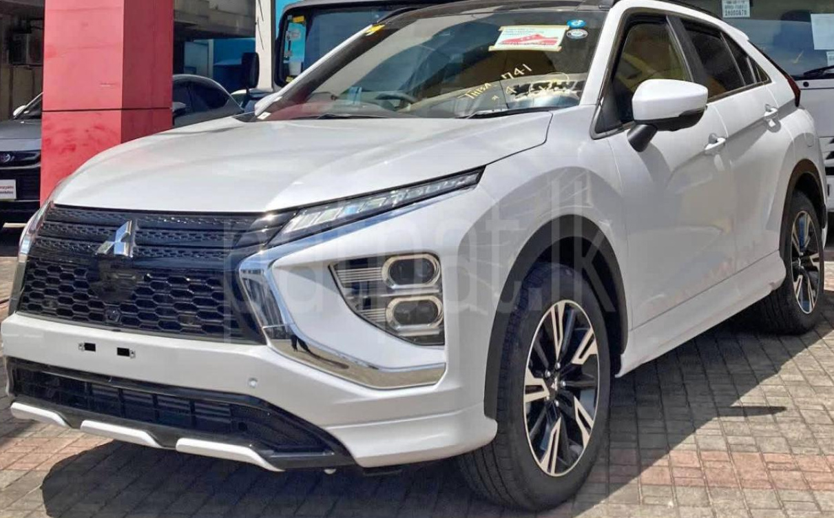 Mitsubishi Eclipse Cross 2025 - අලුත් SUV රථය sale in Sri Lanka - patpat.lk