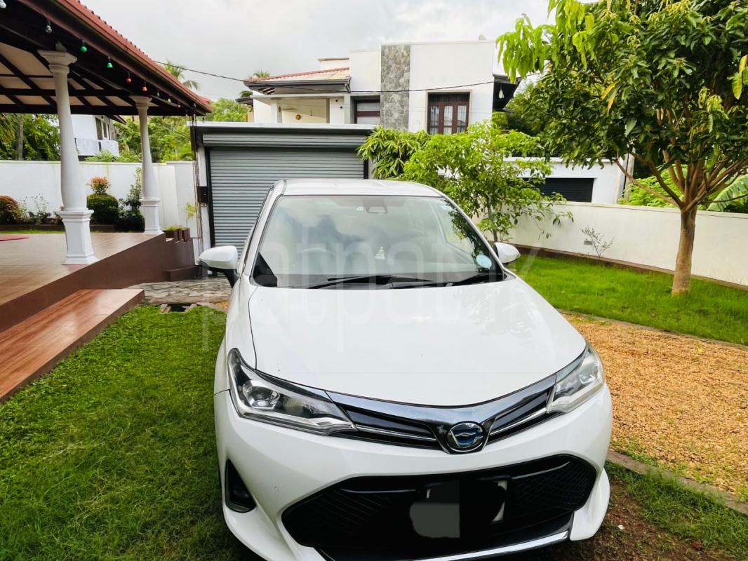 Toyota Axio 2017 - Used Car sale in Sri Lanka - patpat.lk