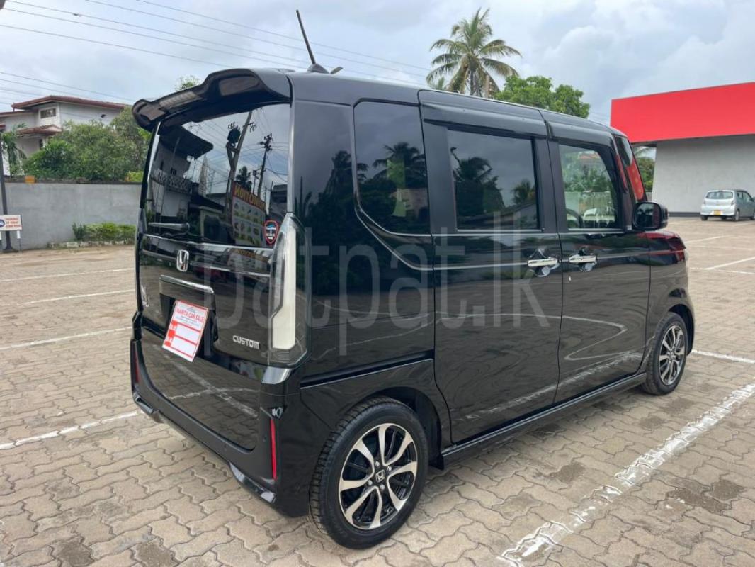 Honda N BOX 2024 - மறுசீரமைக்கப்பட்டது கார் sale in Sri Lanka - patpat.lk