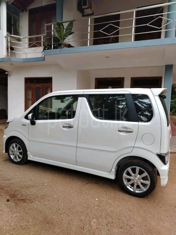 Advertisement image 4