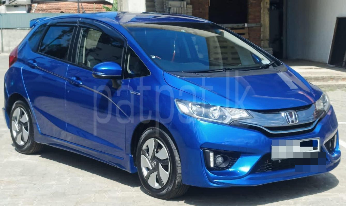 Honda Fit 2013 - பயன்படுத்தப்பட்டது கார் sale in Sri Lanka - patpat.lk