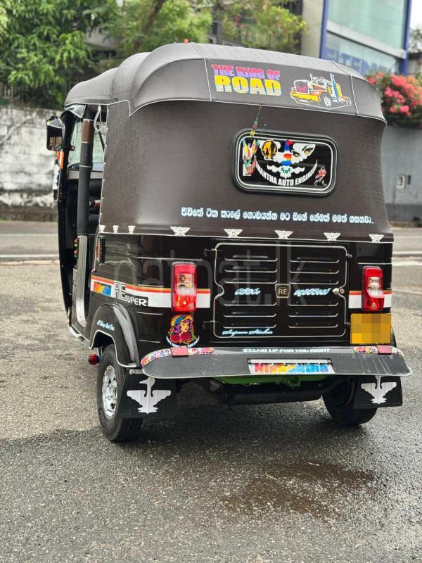 Bajaj Three Wheel 2015 - Used Three wheeler sale in Sri Lanka - patpat.lk